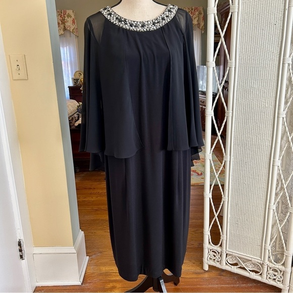 Alex Evenings Dress Black Crystal Neckline Chiffon Capelet Shift plus size 20W - Picture 15 of 17